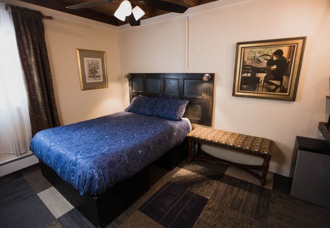Hotel en Winter Park - Hotel Room - Queen Bed - Downtown Winter Park, CO Hotel en Winter Park - Hotel Room - Queen Bed - Downtown Winter Park, CO