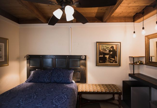 Hotel en Winter Park - Hotel Room - Queen Bed - Downtown Winter Park, CO Hotel en Winter Park - Hotel Room - Queen Bed - Downtown Winter Park, CO