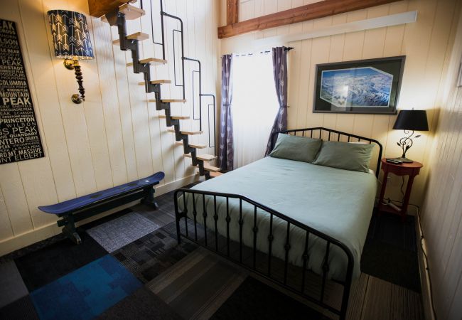 Hotel in Winter Park - Hotel Room - 2 Queen Beds/Loft - Downtown Winter Park, CO Hotel in Winter Park - Hotel Room - 2 Queen Beds/Loft - Downtown Winter Park, CO